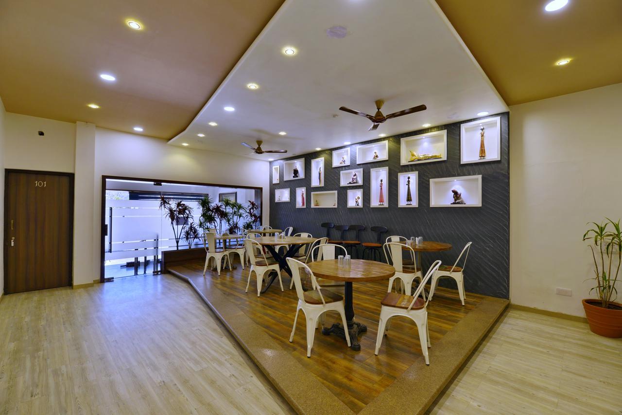 Oyo 2291 Home Stay Mertiya Residency Dźodhpur Zewnętrze zdjęcie